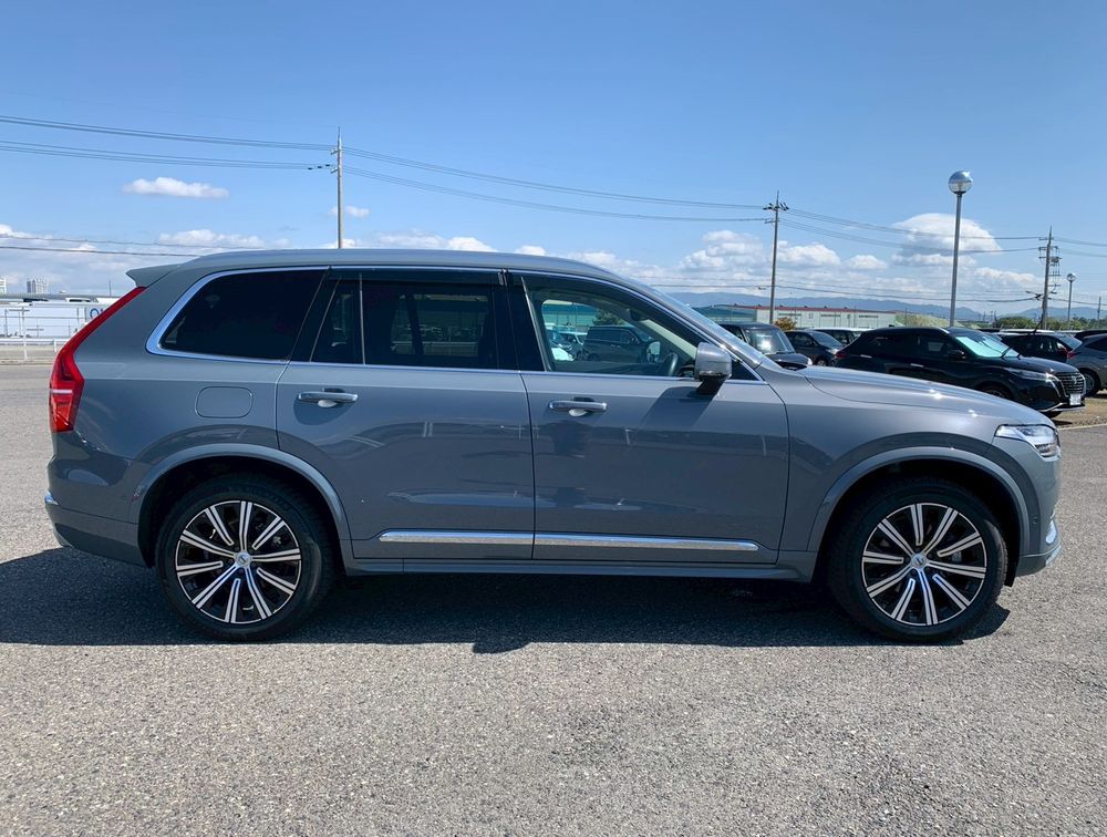 VOLVO XC90 MOMENTUM - PRG Motors Ltd