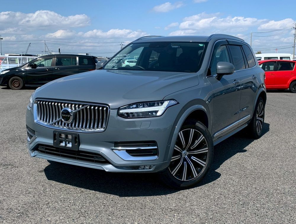 VOLVO XC90 MOMENTUM - PRG Motors Ltd