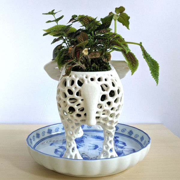 Large Elephant Planter Kokedama, Elephant Statue, Succulent Planter, Self-Watering Planter, Terrarium Planter