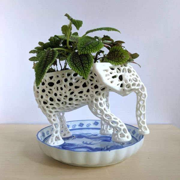 Large Elephant Planter Kokedama, Elephant Statue, Succulent Planter, Self-Watering Planter, Terrarium Planter