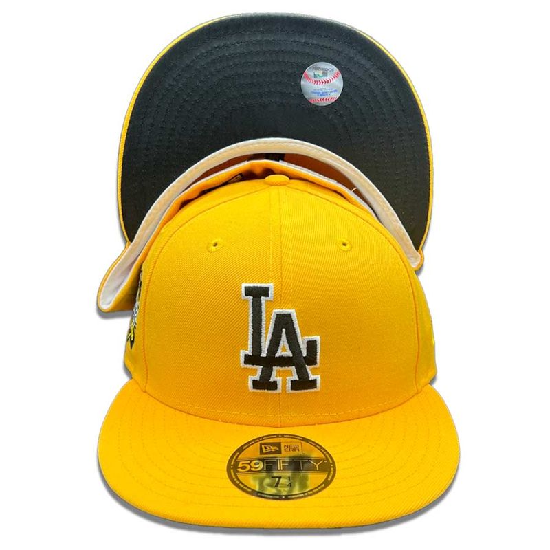 Los Angeles Dodgers New Era Black & White 59FIFTY Fitted Hat - Black 7