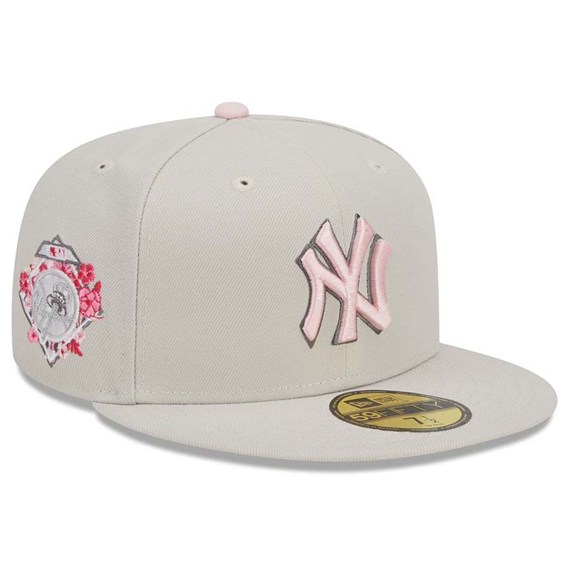 New York Yankees Mothers Day 2023 On Field Pink UV New Era 59FIFTY Fitted  Hat