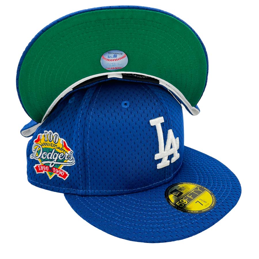 What is the patch on the Dodgers' uniforms? los angeles lakers