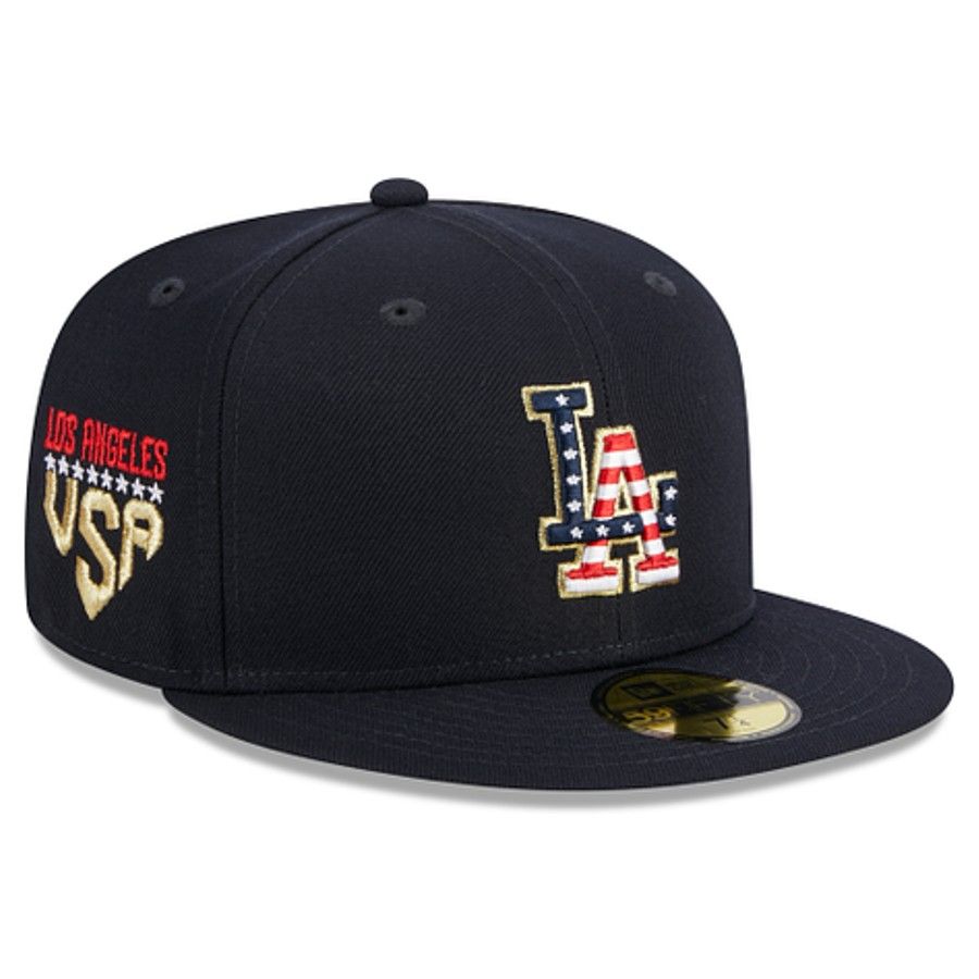 Dodgers wearing these stars & stripes caps & jerseys on July 4