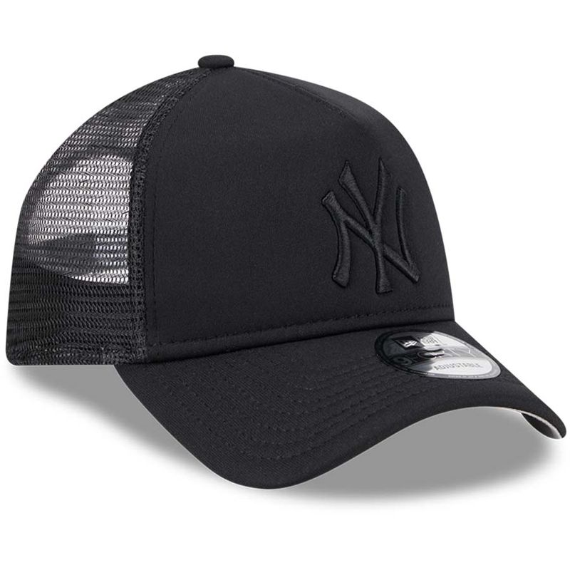 New York Yankees Black All Day Trucker New Era 9FORTY A-Frame Snapback