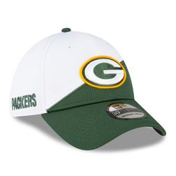 Green Bay Packers White Team Color 2023 NFL Sideline New Era 39THIRTY Flex Hat