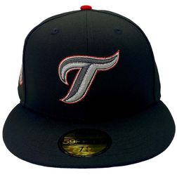 Toronto Blue Jays Black on Black 59fifty Fitted Hat - Pro League Sports  Collectibles Inc.