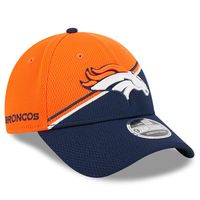 Denver Broncos New Era 2023 Navy Sideline Cuffed Knit Hat with Pom