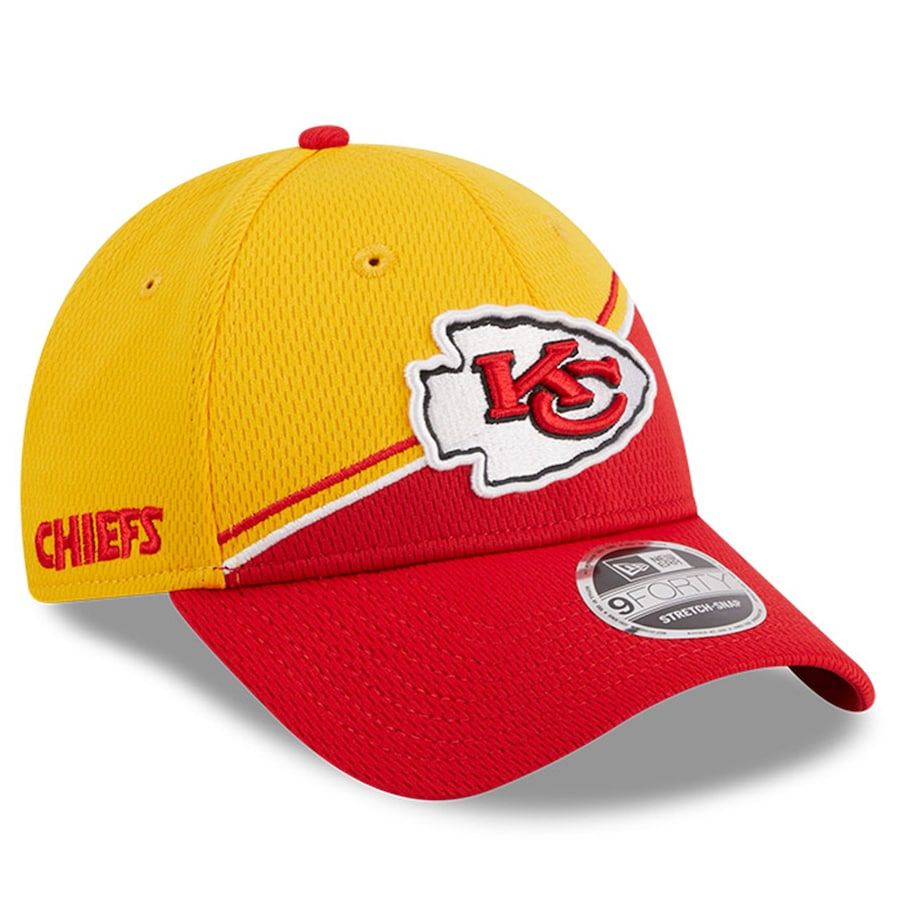 New Era released the 2023 sideline hats today, and they are atrocious :  r/KansasCityChiefs