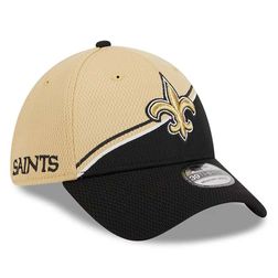 New Orleans Saints Gold Black 2023 NFL Sideline New Era 39THIRTY Flex Hat