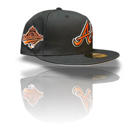 Atlanta Braves COLOR PACK SIDE-PATCH Black Fitted Hat