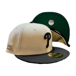 Philadelphia Phillies Chrome Navy Two Tone Side Batterman Green UV New Era 59FIFTY Fitted Hat