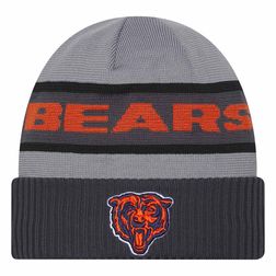 Chicago Bears 2023 Gray NFL Sideline New Era Tech Knit Beanie