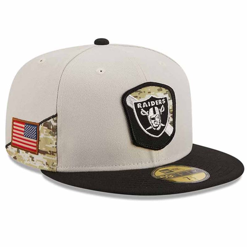 Las Vegas Raiders New Era NFL 2023 On Field Beanie