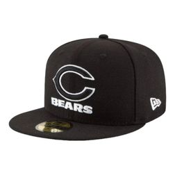 Chicago Bears Black and White Basic New Era 59FIFTY Fitted Hat