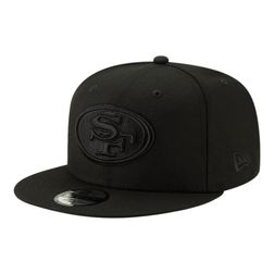 San Francisco 49ers Black on Black Basic New Era 9FIFTY Snapback Hat