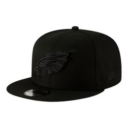 Philadelphia Eagles Black on Black Basic New Era 9FIFTY Snapback Hat