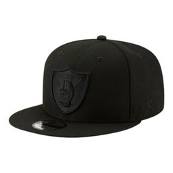 Las Vegas Raiders Black on Black Basic New Era 9FIFTY Snapback Hat