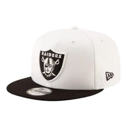 Las Vegas Raiders White and Black Team Color Basic New Era 9FIFTY Snapback Hat