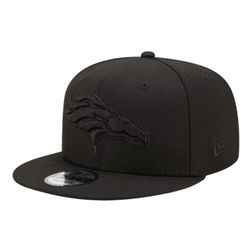 Denver Broncos Black on Black Basic New Era 9FIFTY Snapback Hat