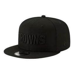 Cleveland Browns Black on Black Basic New Era 9FIFTY Snapback Hat