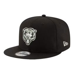 Chicago Bears Bear Logo Black and White Basic New Era 9FIFTY Snapback Hat