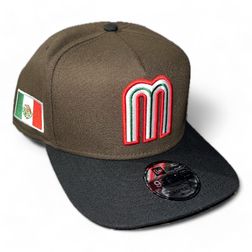 Mexico Brown and Black Mexico Flag Patch Gray UV New Era 9FIFTY A-Frame Snapback Hat