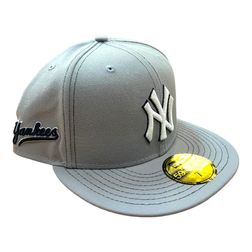 New York Yankees Gray and Navy Script Patch Gray UV 59FIFTY Fitted Hat