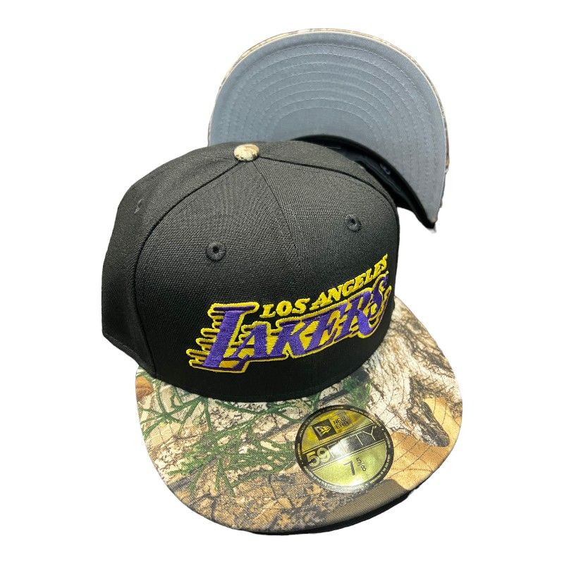 Los Angeles Lakers Black and Realtree Gray UV New Era 59FIFTY Fitted Hat