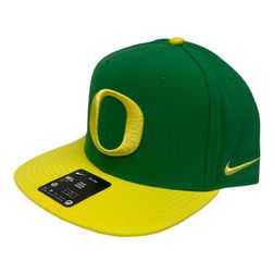 Oregon Ducks Green Nike NCAA Pro Snapback Hat