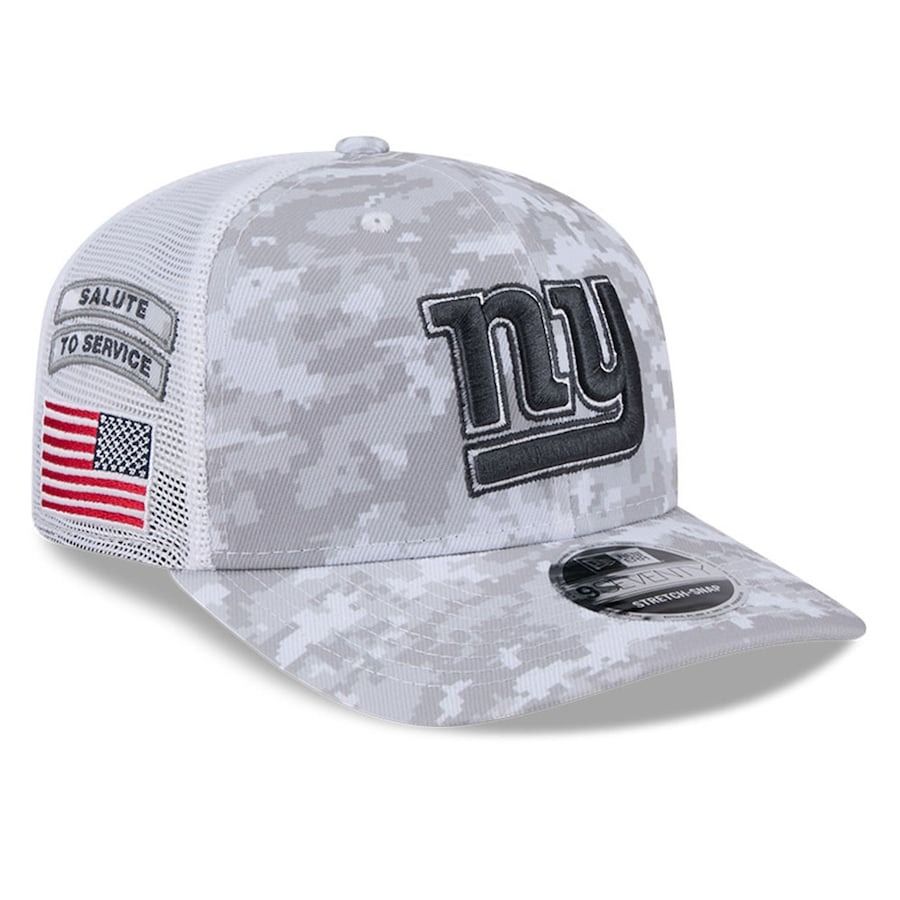 New York Giants White Digital Camo 2024 NFL Salute to Service New Era 9SEVENTY Trucker Snapback Hat