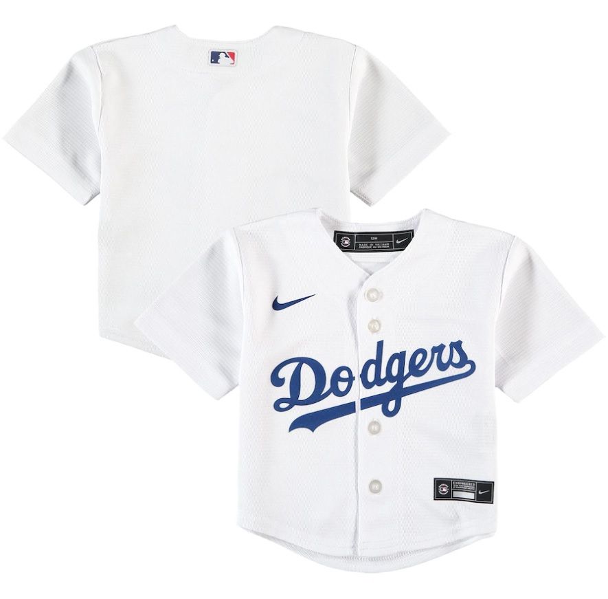 Nike New York Yankees Infant White Home 2020 Replica Team Jersey