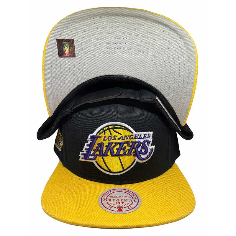 Los Angeles Lakers 2 Tone 2000 NBA Finals Side Patch Yellow Brim White UV  Mitchell & Ness Original Fit Adjustable Snapback Hat