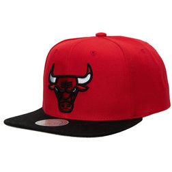 Chicago Bulls Red-Black Two Tone NBA Core Basic Mitchell & Ness Snapback
