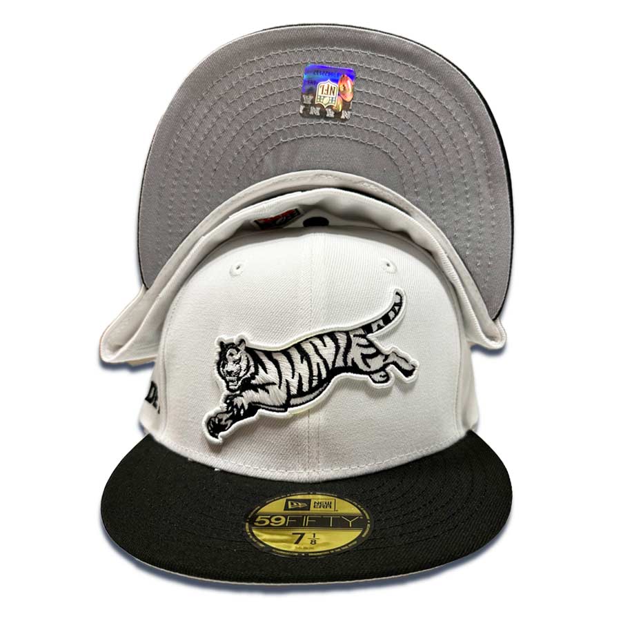 Cincinnati Bengals DOUBLECOVERAGE Black-White Fitted Hat by Reebo