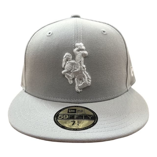 Wyoming Cowboys Light Gray NCAA New Era 59FIFTY Fitted Hat | Pro