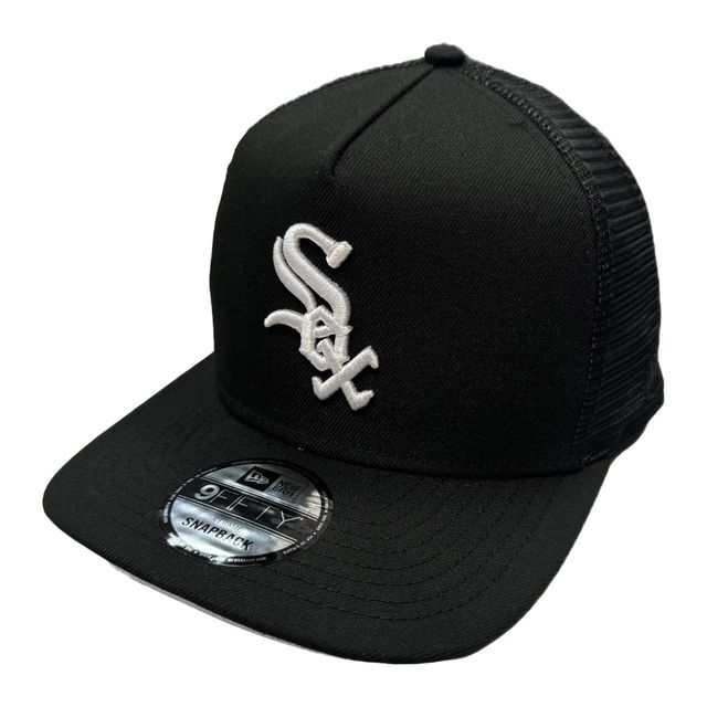 Chicago White Sox Black and White Logo Mesh Back Trucker New Era