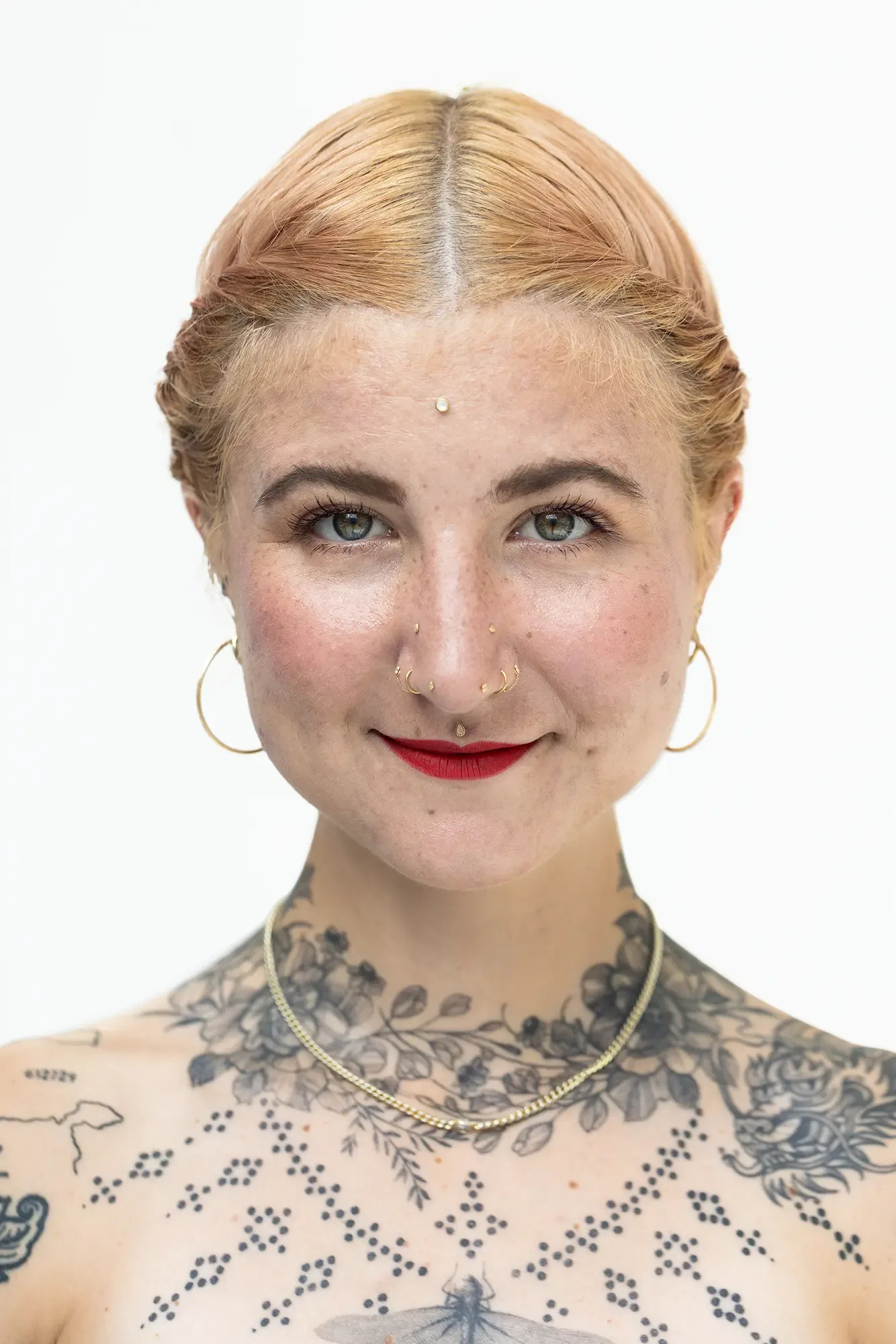 Lisa, Piercer