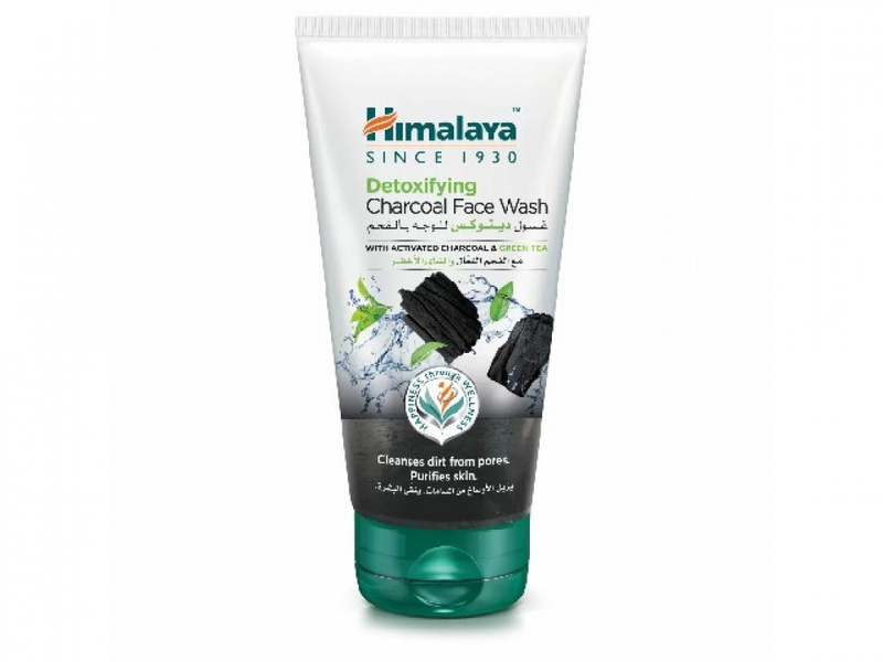 Himalaya face wash 150 ml detoxifying charcoal