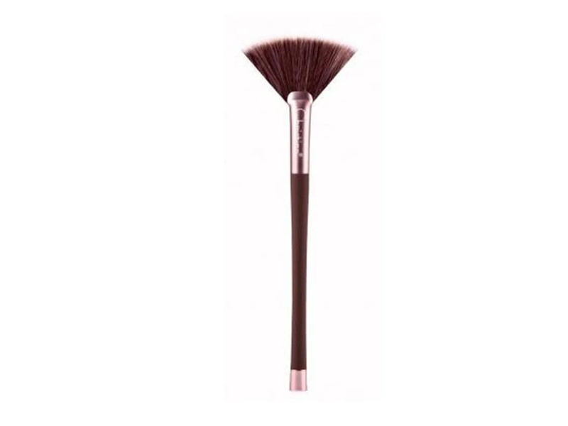 Christine make up brushes ch-226