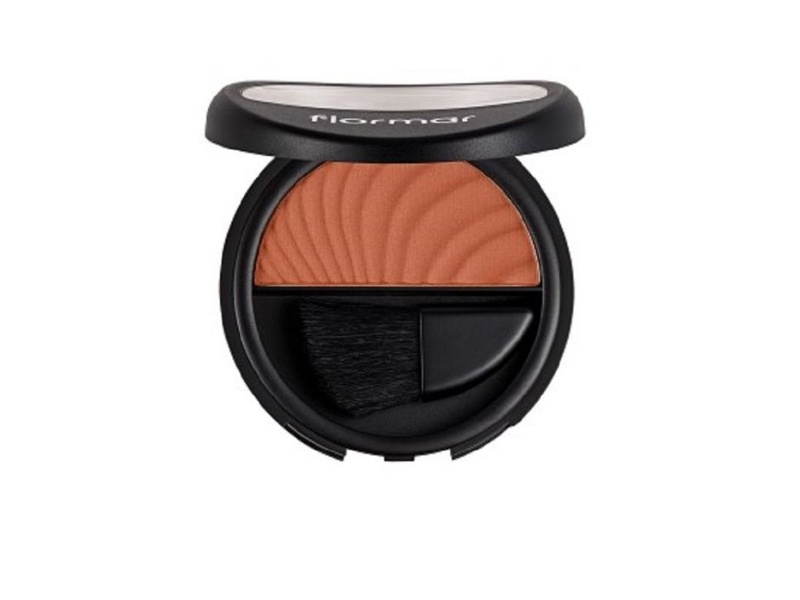 Flormar 107 peachy brown blush on