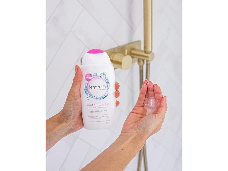 Femfresh 250ml Soothing Wash