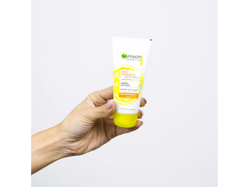 GARNIER FACE WASH FAST BRIGHT 50ML VITAMIN C