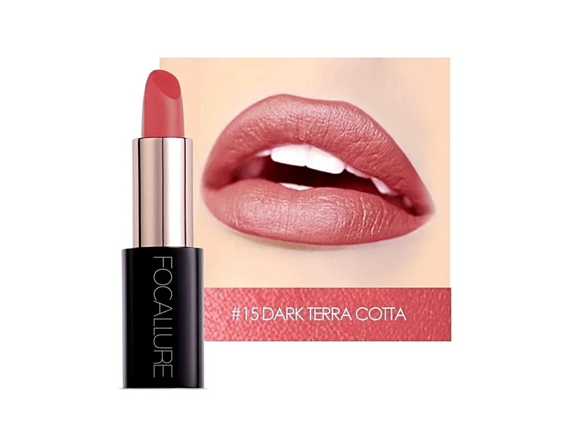 FOCALLURE LACQUER LIPSTICK 15 DARK TERRA COTTA