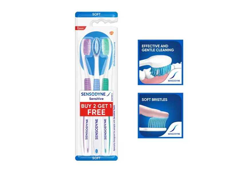 SENSODYNE SENSITIVE TOOTHBRUSH (2+1 PACK)