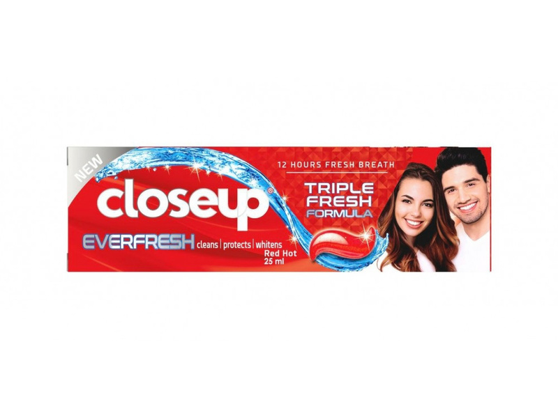 Closeup toothpastes triple fresh formula 25 ml red