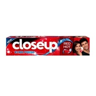 Closeup toothpaste red hot 120ml