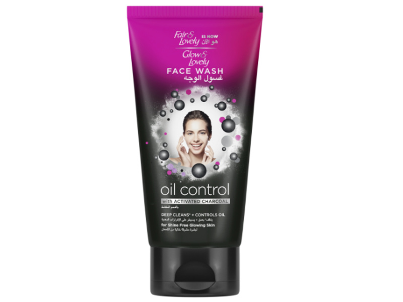 Glow & lovely face wash oil control activated charcoal 150 ml 