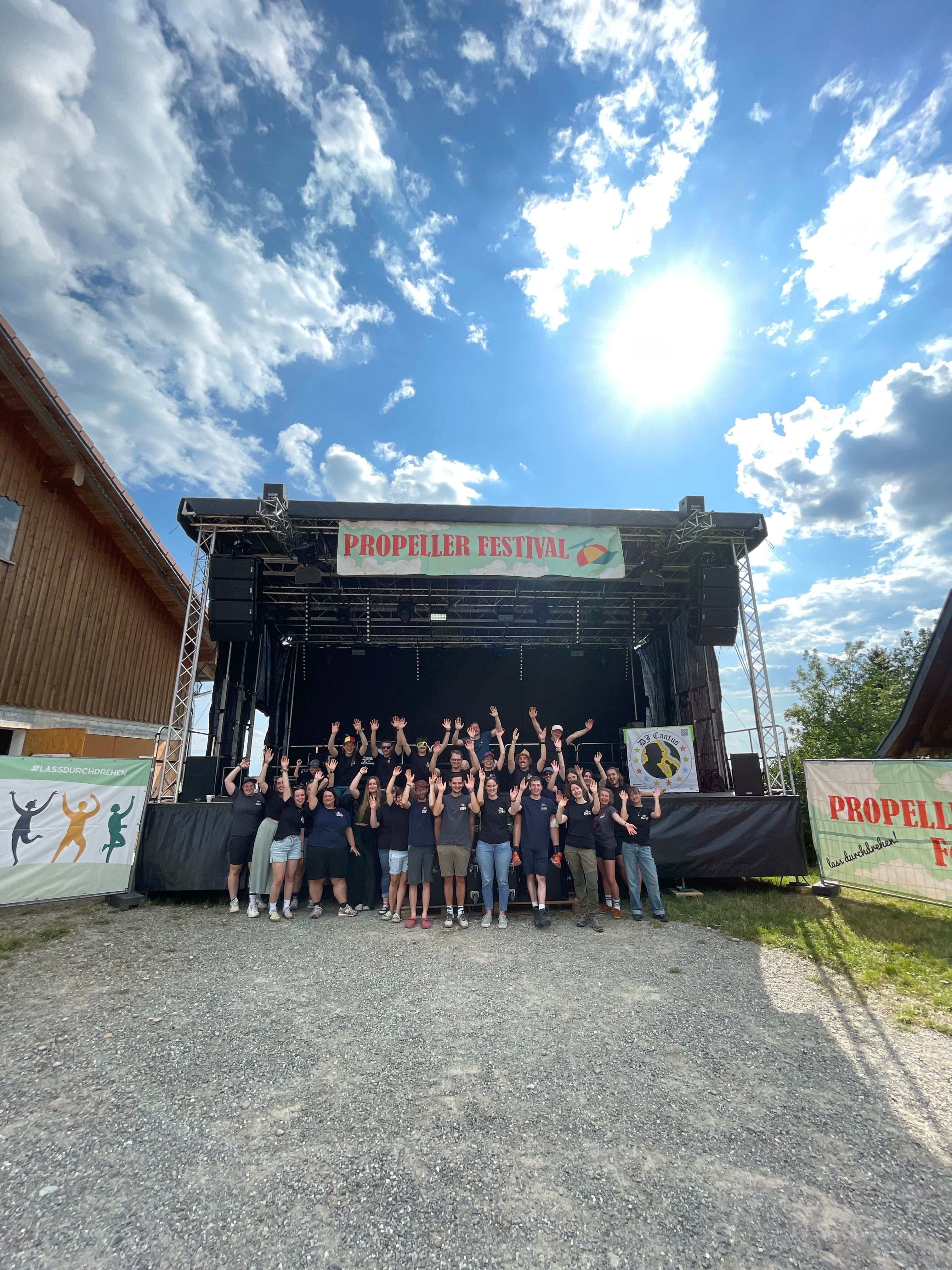 25-07-11 16-52-00 0953.jpg