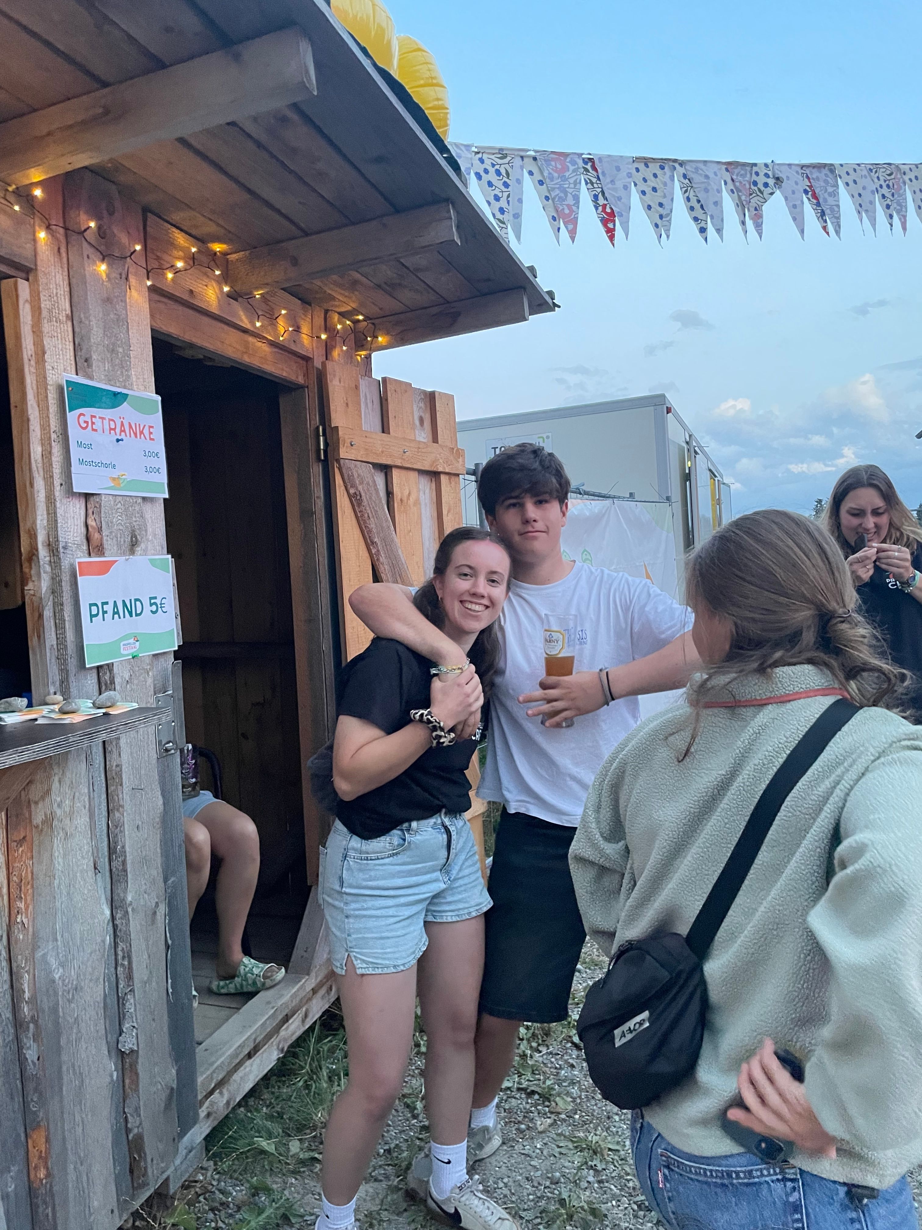 25-07-11 21-27-03 1359.jpg